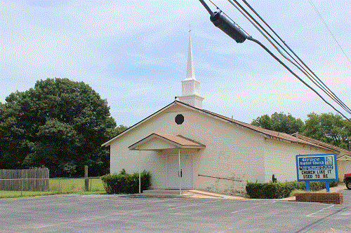 Grace Baptist Church in Newark Texas
